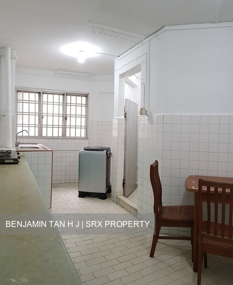 Blk 248 Hougang Avenue 3 (Hougang), HDB 3 Rooms #179051012